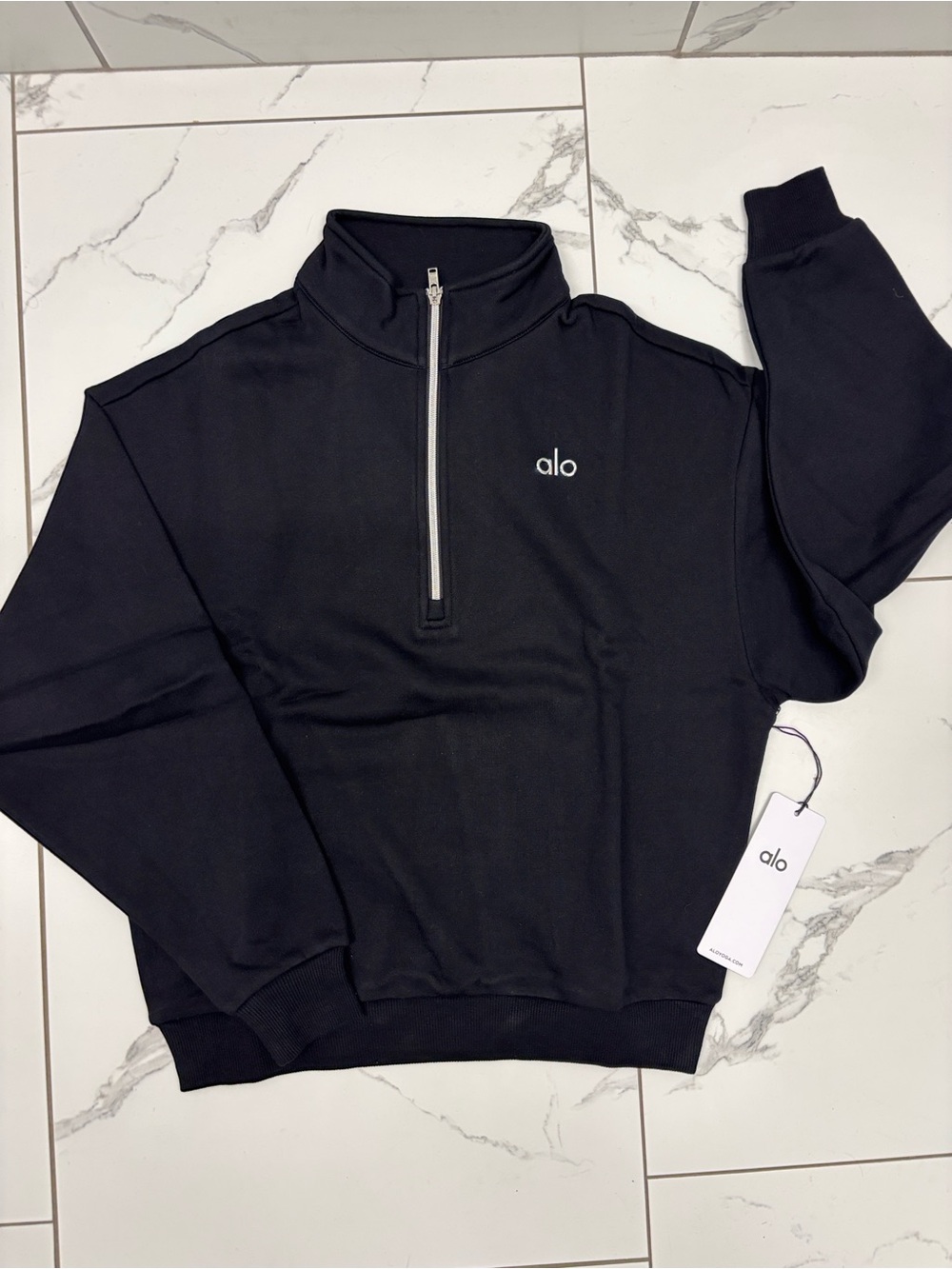 ALO Yoga unisex Black Quarter-Zip Sweater